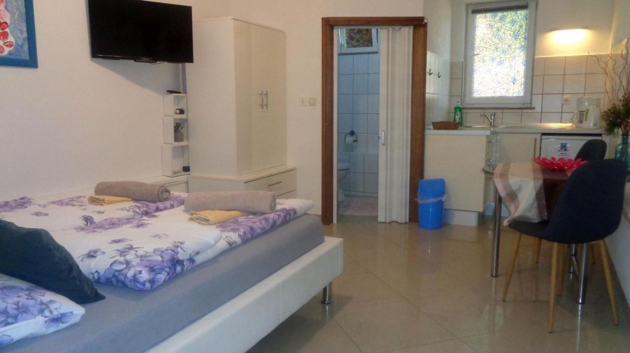 Studio Apartment In Biograd Na Moru With Terrace, Air Conditioning, Wi-Fi Exterior foto